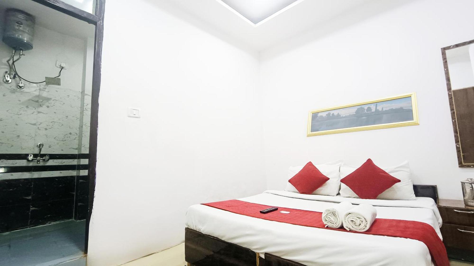 Hotel Maharaja Inn - Lajpat Nagar I Νέο Δελχί Εξωτερικό φωτογραφία