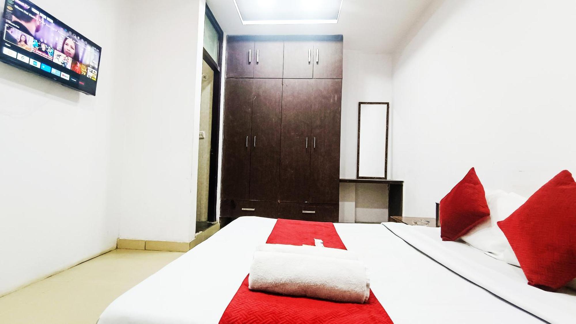 Hotel Maharaja Inn - Lajpat Nagar I Νέο Δελχί Εξωτερικό φωτογραφία