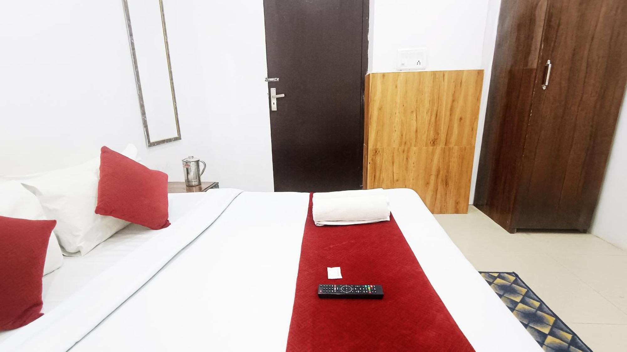 Hotel Maharaja Inn - Lajpat Nagar I Νέο Δελχί Εξωτερικό φωτογραφία